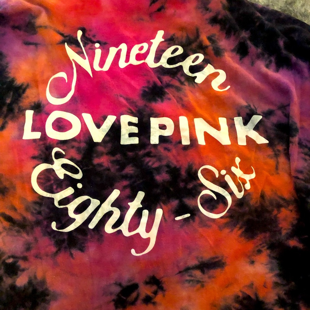 LOVE PINK long sleeve t